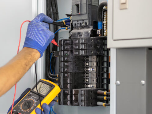 What’s The Difference Between Electrical Panels and Circuit Breakers?